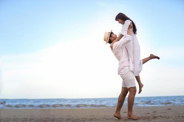 Beach Lovers